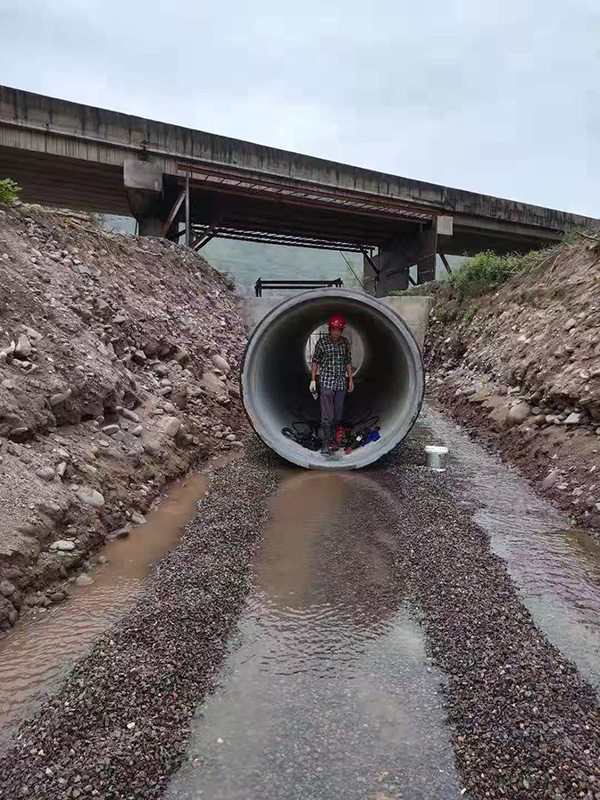 泥水平衡顶管施工